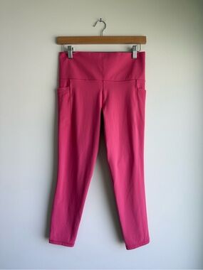 Athleta Salutation Stash 7/8 Tight Leggings Medium Pink Powervita Pockets